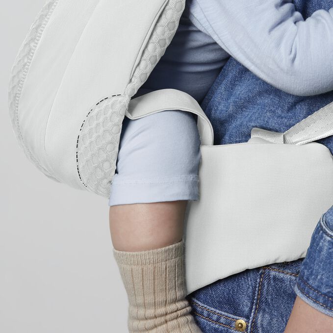 An image of the CYBEX Platinum Coya Carrier Baby Carrier, highlighting the All-round Safety feature.