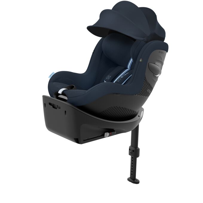 An image of the CYBEX Gold Sirona G i-Size Toddler Car Seat, highlighting the Reliable protection with UPF50+ fabric feature.