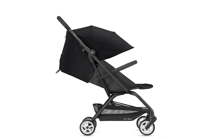 An image of the CYBEX Gold Eezy S 2 Buggy, highlighting the XXL sun canopy feature.