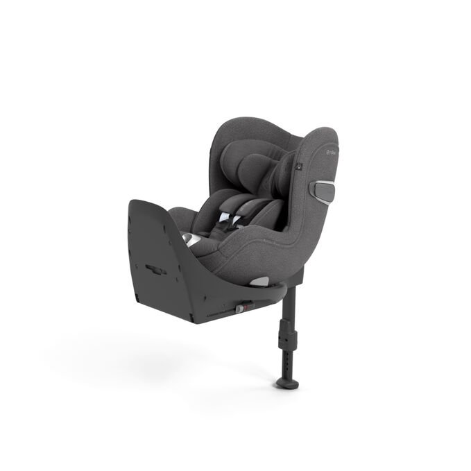 An image of the CYBEX Platinum Sirona T i-Size Toddler Car Seat, highlighting the Good fit for the youngest travelers feature.