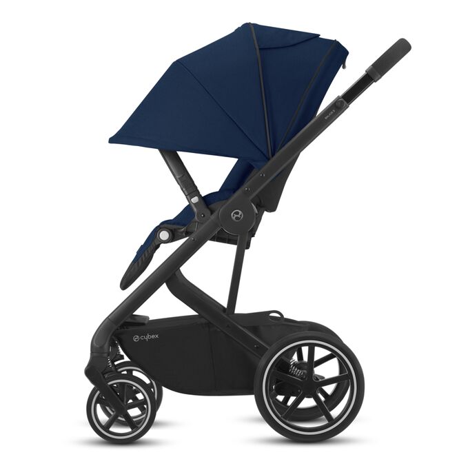 Imagem do CYBEX Gold Balios S 1 Lux Stroller, destacando a funcionalidade Capota solar XXL.