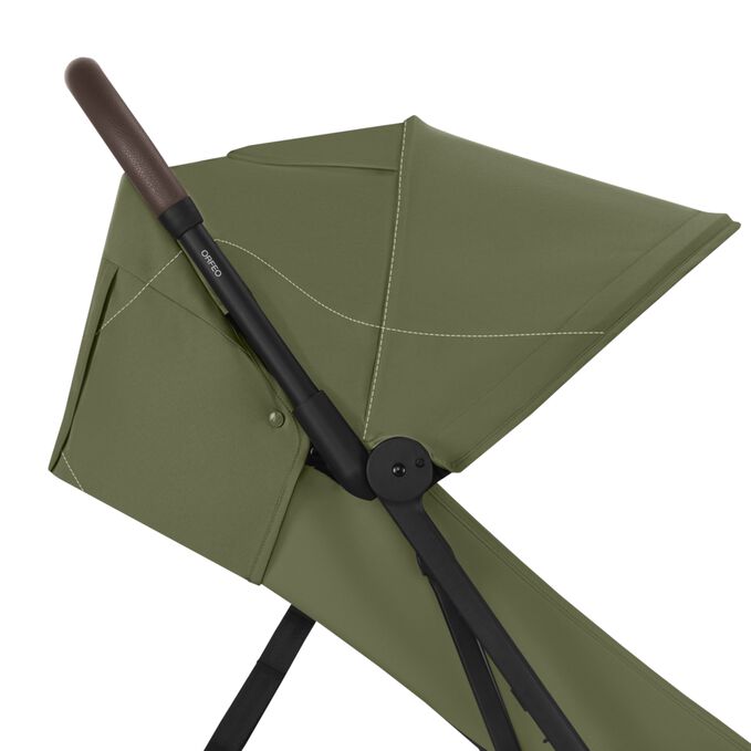 An image of the CYBEX Gold Orfeo Buggy, highlighting the XL UPF50+ Sun Canopy feature.