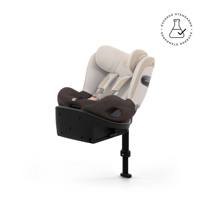 En bild av CYBEX Platinum Sirona S Infant Car Seat som lyfter fram funktionen Skonsam mot huden, utformad f&ouml;r s&auml;kerhet.