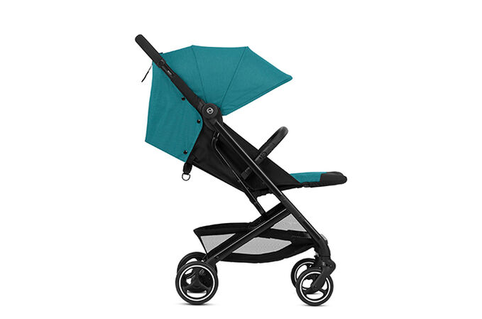 An image of the CYBEX Gold Beezy 1 Buggy, highlighting the Ergonomic Near-Flat Position feature.