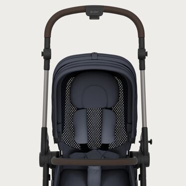 An image of the CYBEX Gold Melio 2023 Stroller, highlighting the Breathable Backrest feature.