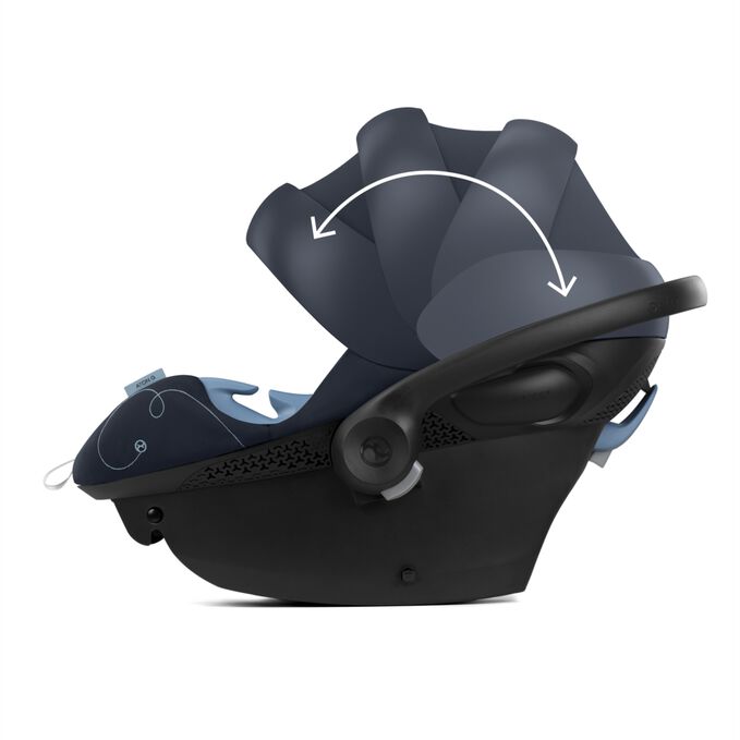 An image of the CYBEX Gold Eos and Aton G Travel System Stroller, highlighting the Oversized Sun Protection feature.