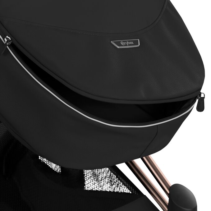An image of the CYBEX Platinum Platinum Footmuff Accessories for Strollers, highlighting the Ventilation Zipper feature.
