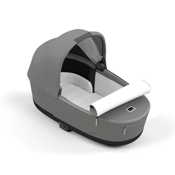 CYBEX Priam Lux Carry Cot - Soho Grey in Soho Grey large image number 2