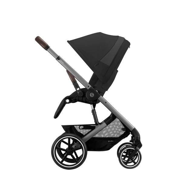 CYBEX Balios S Lux - Moon Black (Silver Frame) in Moon Black (Silver Frame) large image number 6
