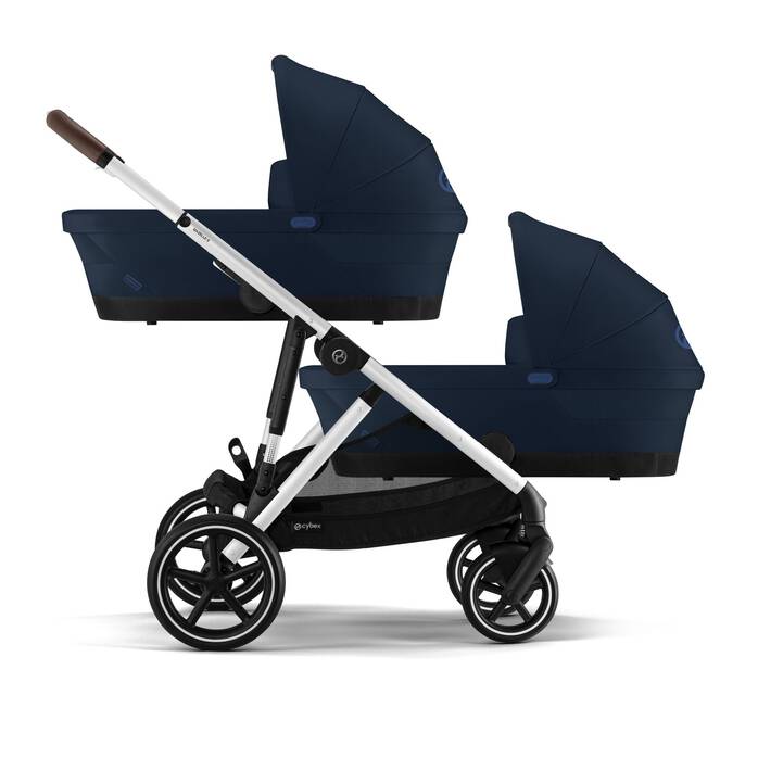 Image shows the combination of several products, sold separately. image number 5 CYBEX Gazelle S Cot - Ocean Blue in Ocean Blue large-cybex-ca image number 5