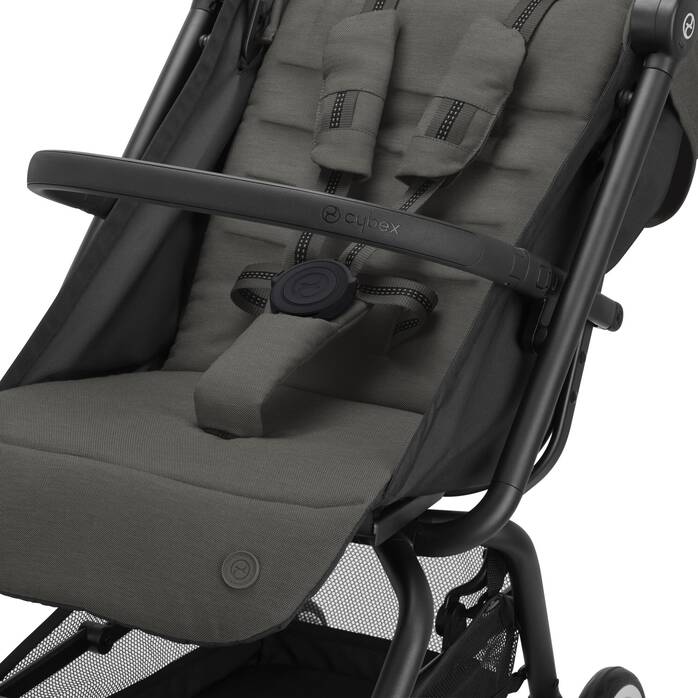CYBEX Eezy S 2 - Soho Grey in Soho Grey image number 3 CYBEX Eezy S 2 - Soho Grey in Soho Grey large-cybex-neu image number 3