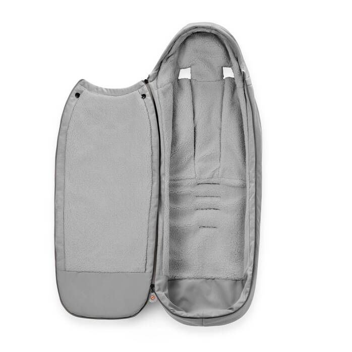 CYBEX Gold Footmuff - Lava Grey in Lava Grey image number 4 CYBEX Gold Footmuff - Lava Grey in Lava Grey large-cybex-au image number 4