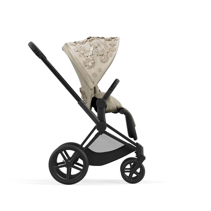 Image shows the combination of several products, sold separately. image number 3 CYBEX Priam Seat Pack - Nude Beige in Nude Beige large-cybex-ca image number 3