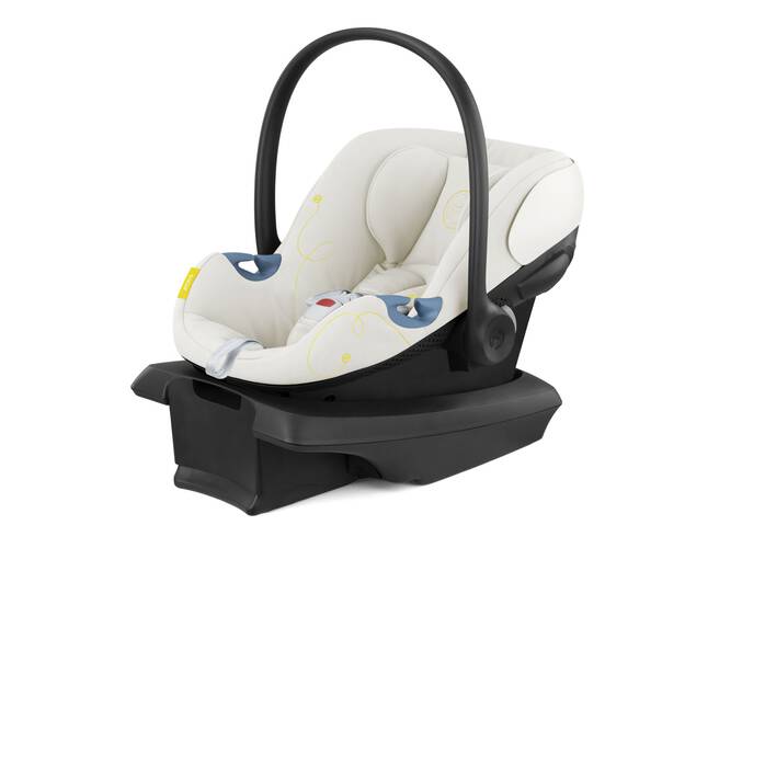 CYBEX Eos and Aton G Travel System - Seashell Beige in Seashell Beige (Black Frame) image number 5 CYBEX Eos and Aton G Travel System - Seashell Beige in Seashell Beige (Black Frame) large-cybex-us image number 5