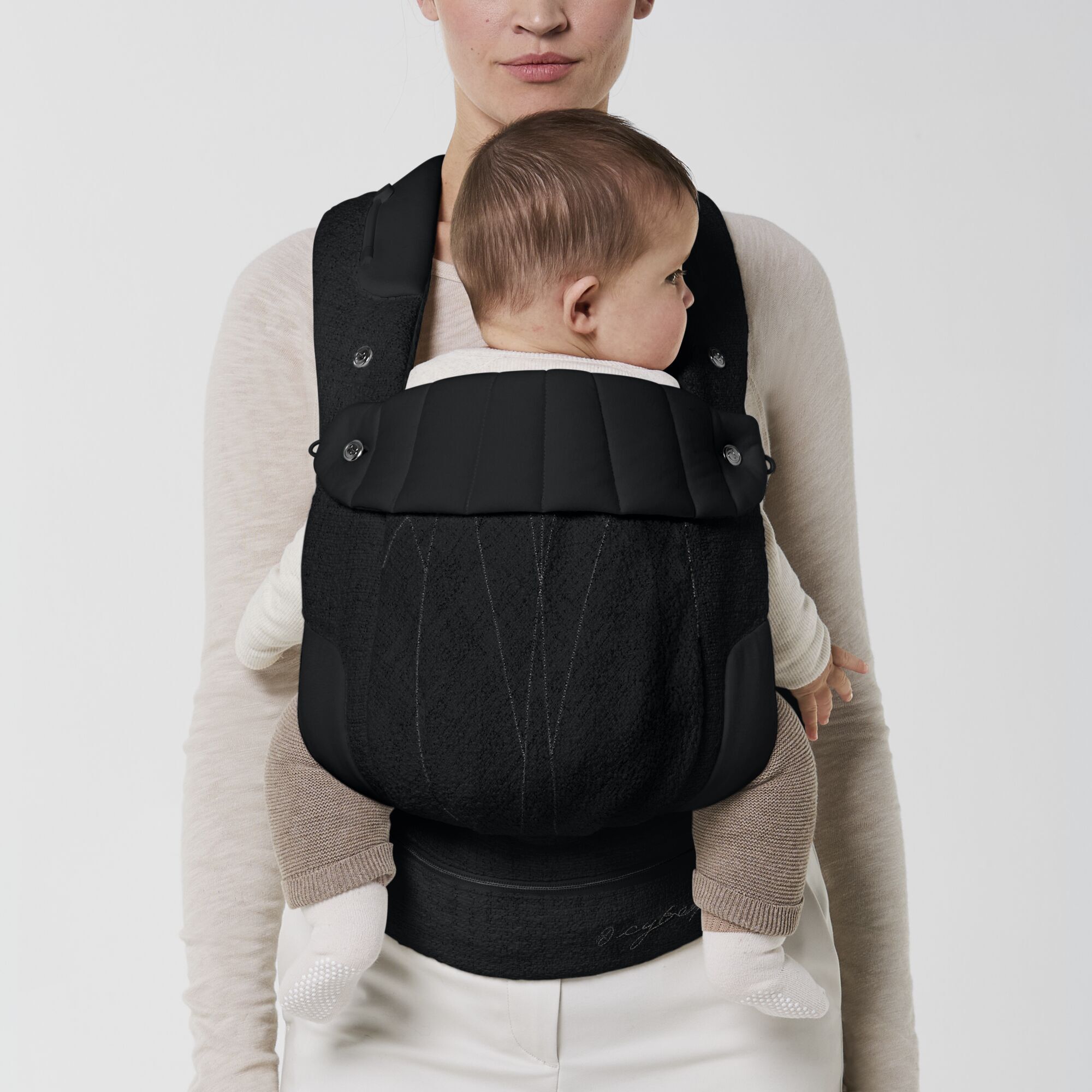 CYBEX Coya Baby Carrier Boucle - Stone Black (Boucl&eacute;) in Stone Black (Boucl&eacute;) large-cybex-seu image number 2 Small