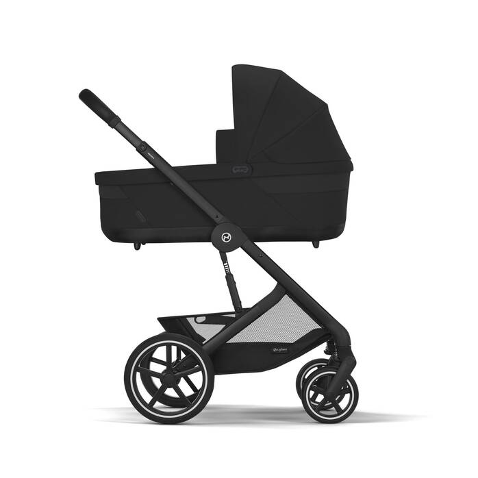 Image shows the combination of several products, sold separately. image number 3 CYBEX Balios S Lux - Moon Black (Black Frame) in Moon Black (Black Frame) large-cybex-row image number 3
