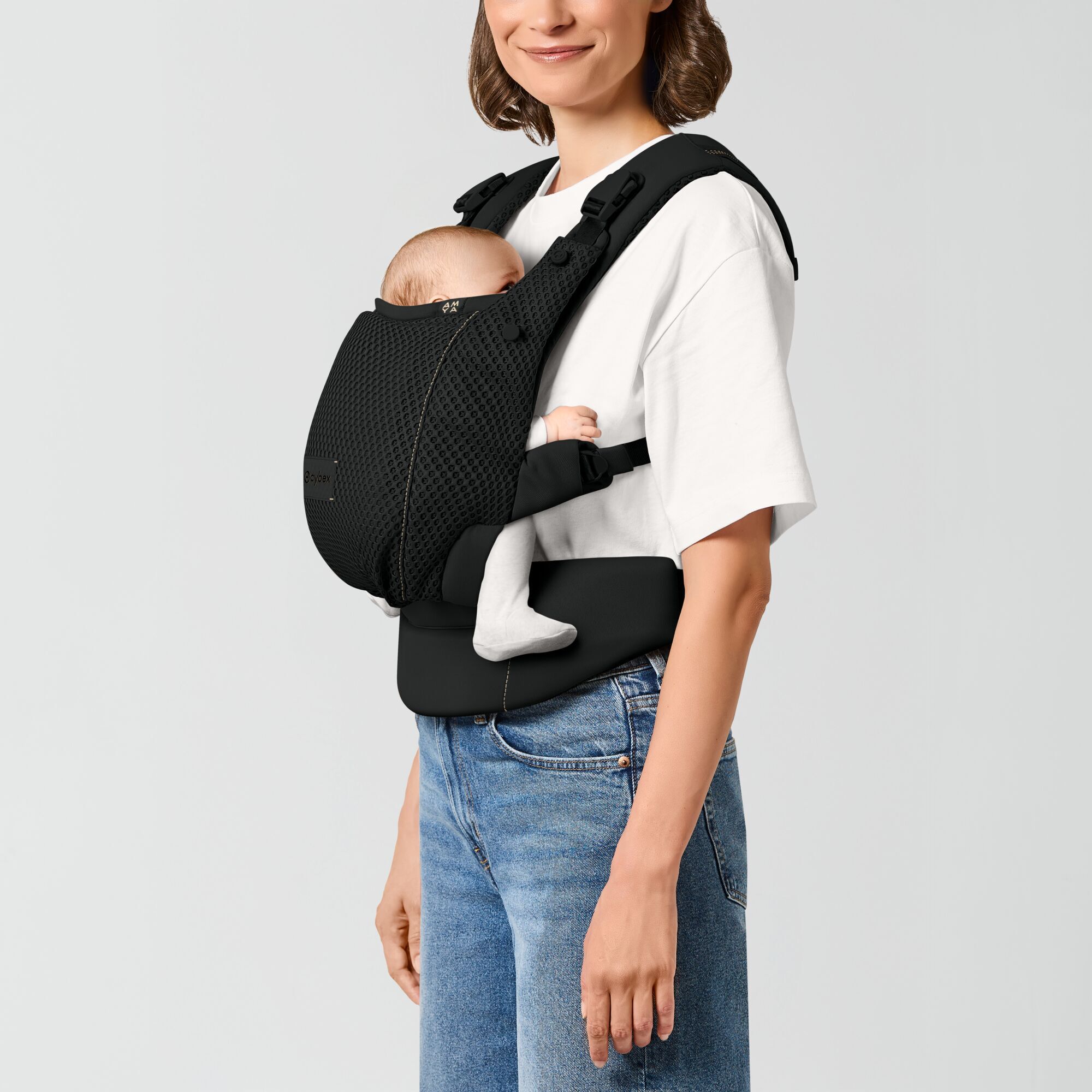 CYBEX Amya Carrier - Magic Black in Magic Black large-cybex-us image number 2