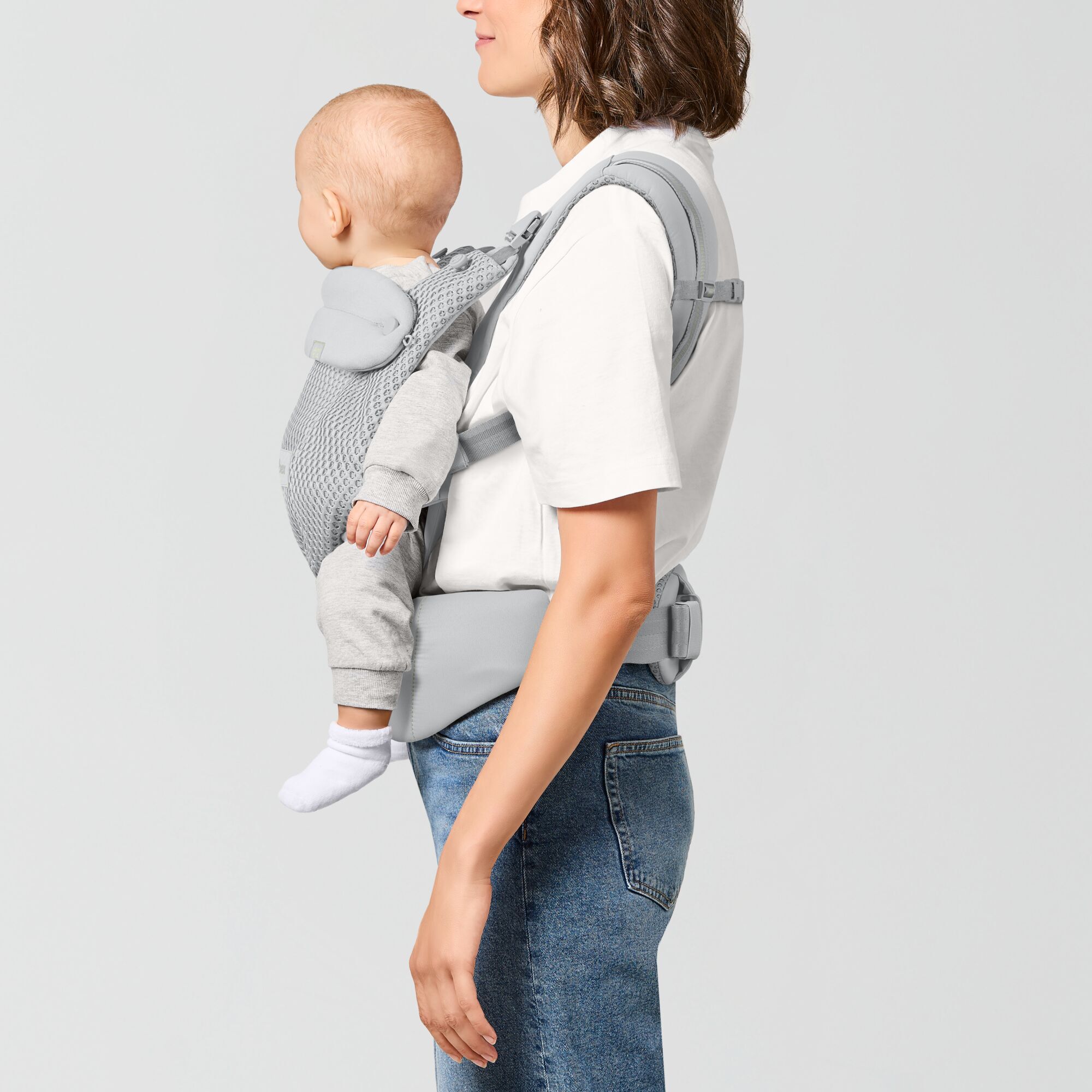 CYBEX Amya Carrier - Fog Grey in Fog Grey large-cybex-us image number 4