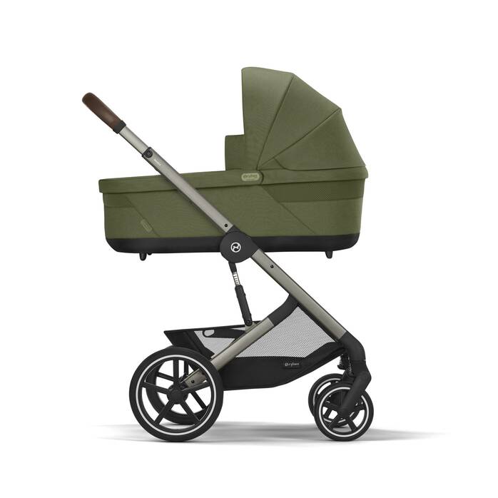 Image shows the combination of several products, sold separately. image number 5 CYBEX Cot S Lux - Moss Green in Moss Green large-cybex-neu image number 5