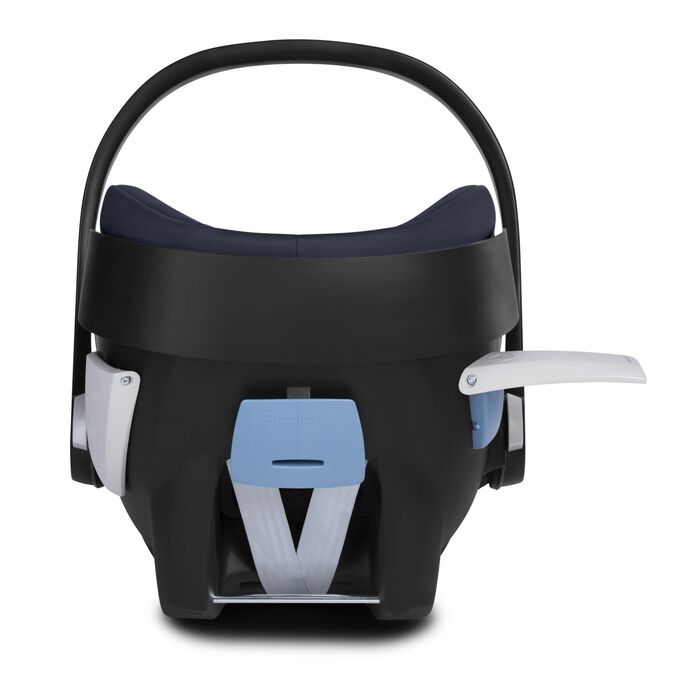 Aton 5 top cybex isofix base