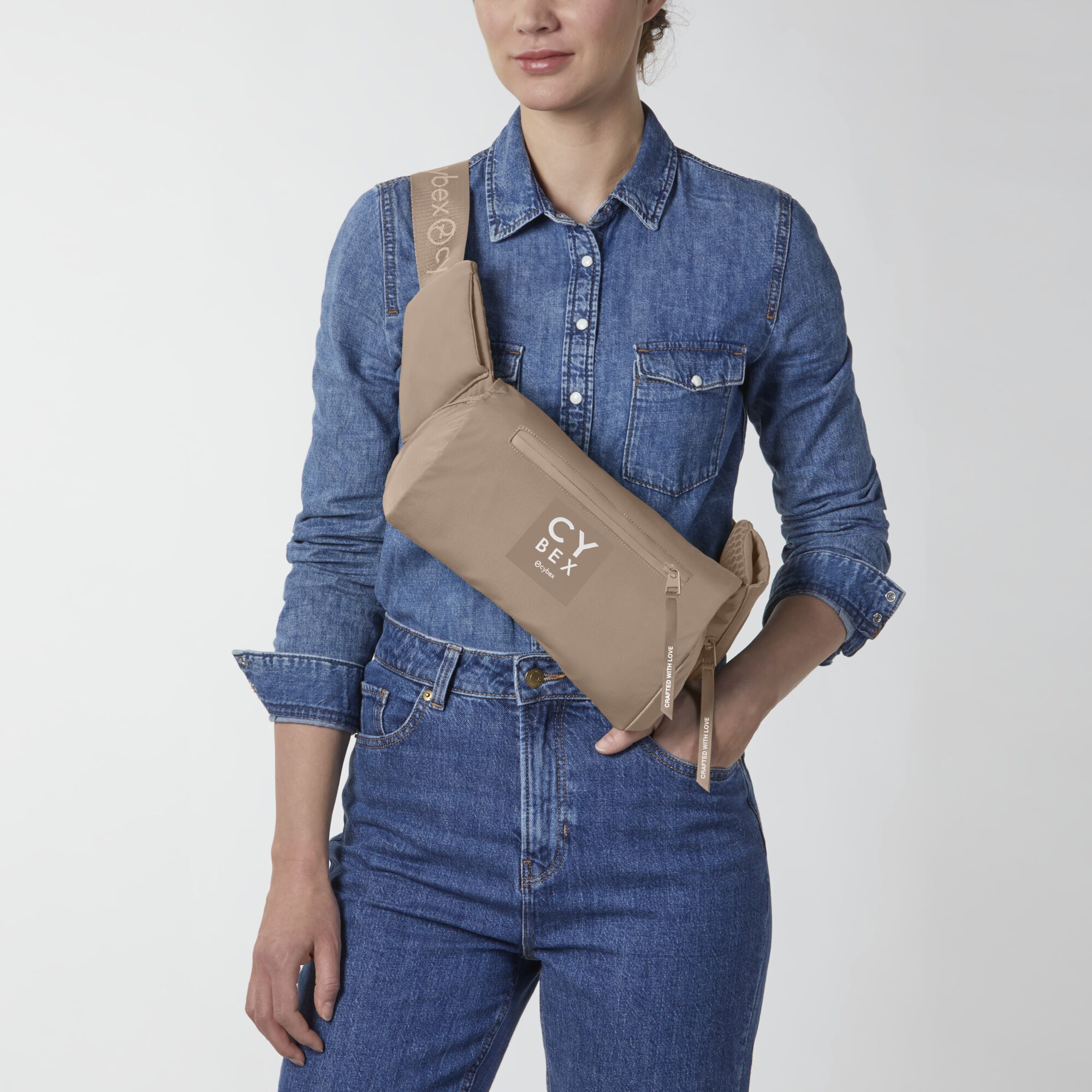 CYBEX Coya Carrier - Cozy Beige in Cozy Beige large-cybex-neu num&eacute;ro d&rsquo;image 7 Petit