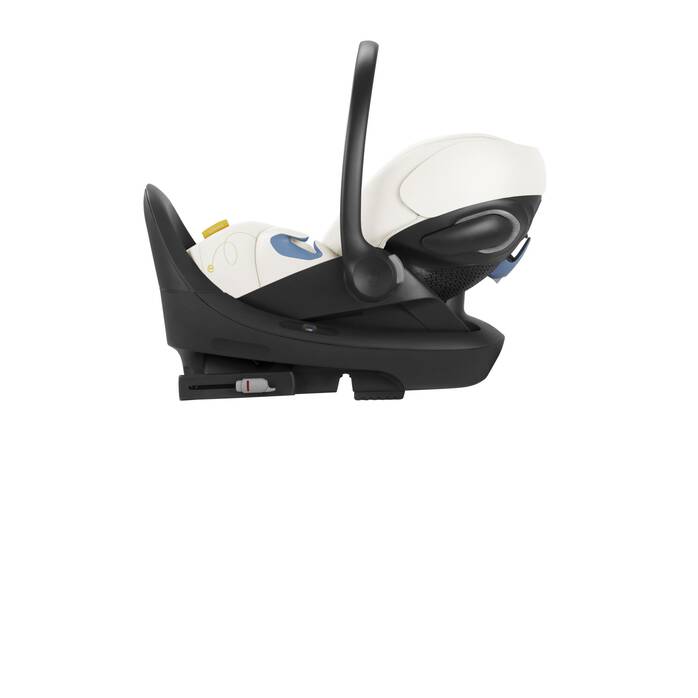 CYBEX Cloud G - Seashell Beige in Seashell Beige image number 3 CYBEX Cloud G - Seashell Beige in Seashell Beige large-cybex-us image number 3