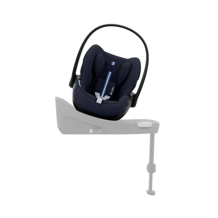Image shows the combination of several products, sold separately. image number 6 CYBEX Cloud G i-Size - Ocean Plus (Plus) in Ocean Blue (Plus) large-cybex-neu image number 6