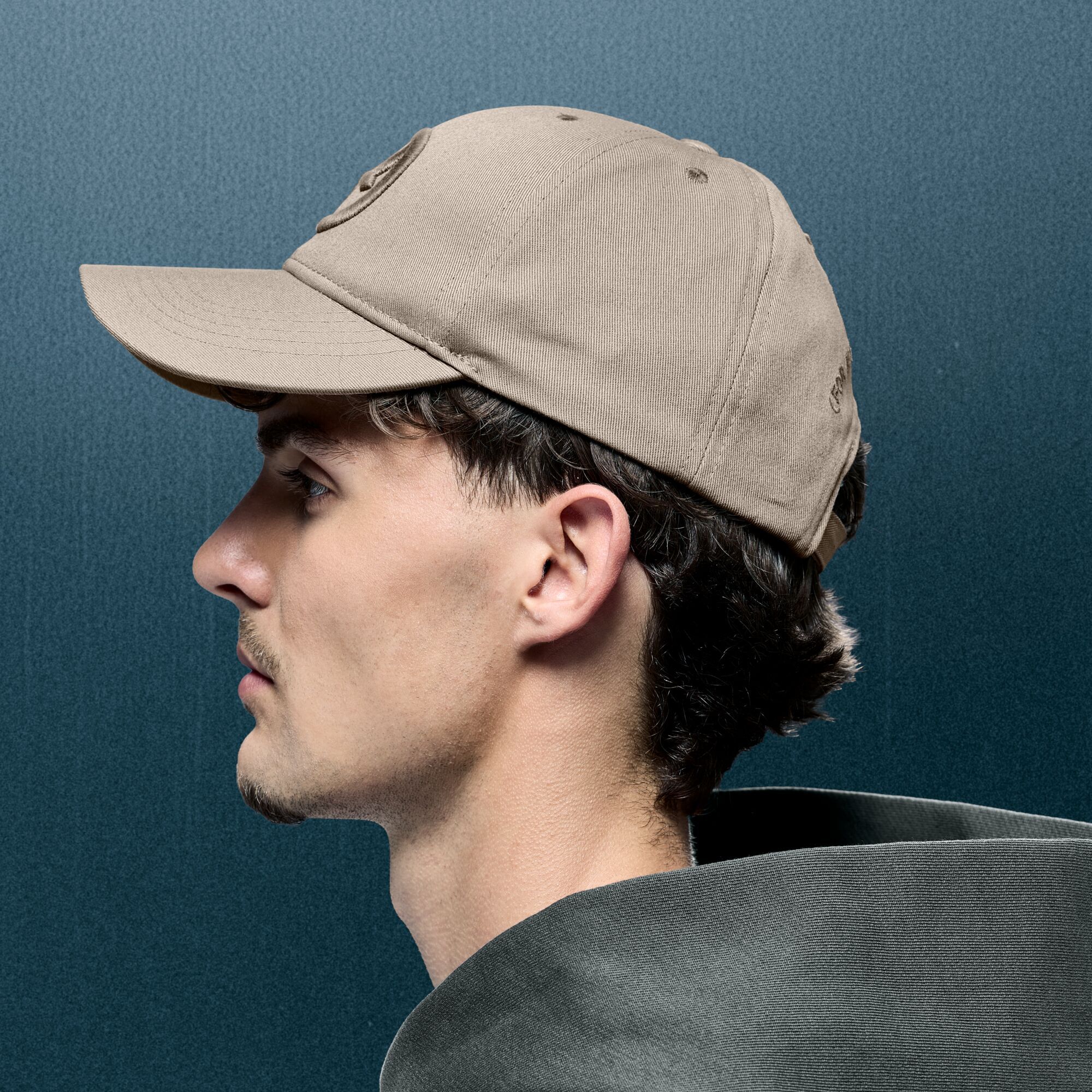 Cap Adults - Image 2