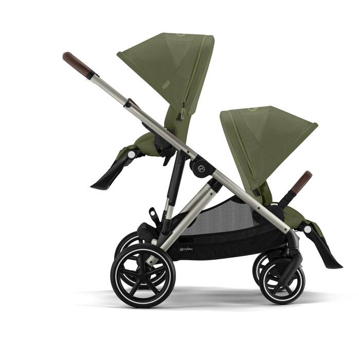 Image shows the combination of several products, sold separately. image number 4 CYBEX Gazelle S - Moss Green in Moss Green (Taupe Frame) large-cybex-gb image number 4