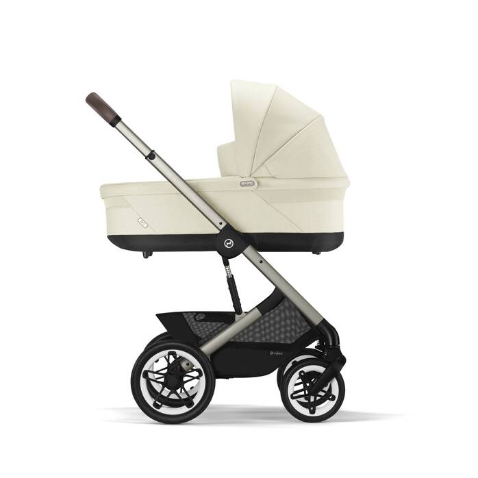 Image shows the combination of several products, sold separately. image number 4 CYBEX Talos S Lux - Seashell Beige (Taupe Frame) in Seashell Beige (Taupe Frame) large-cybex-neu image number 4