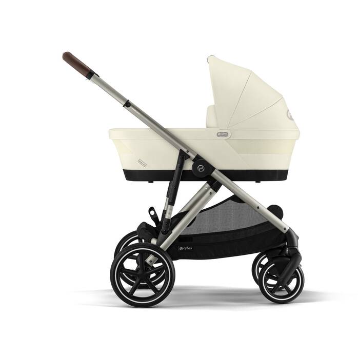 CYBEX Gazelle S - Seashell Beige (Taupe Frame) in Seashell Beige (Taupe Frame) image number 2 CYBEX Gazelle S - Seashell Beige (Taupe Frame) in Seashell Beige (Taupe Frame) large-cybex-gb image number 2