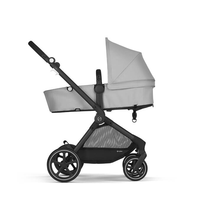 CYBEX Eos and Aton G Travel System - Lava Grey in Lava Grey (Black Frame) image number 3 CYBEX Eos and Aton G Travel System - Lava Grey in Lava Grey (Black Frame) large-cybex-us image number 3