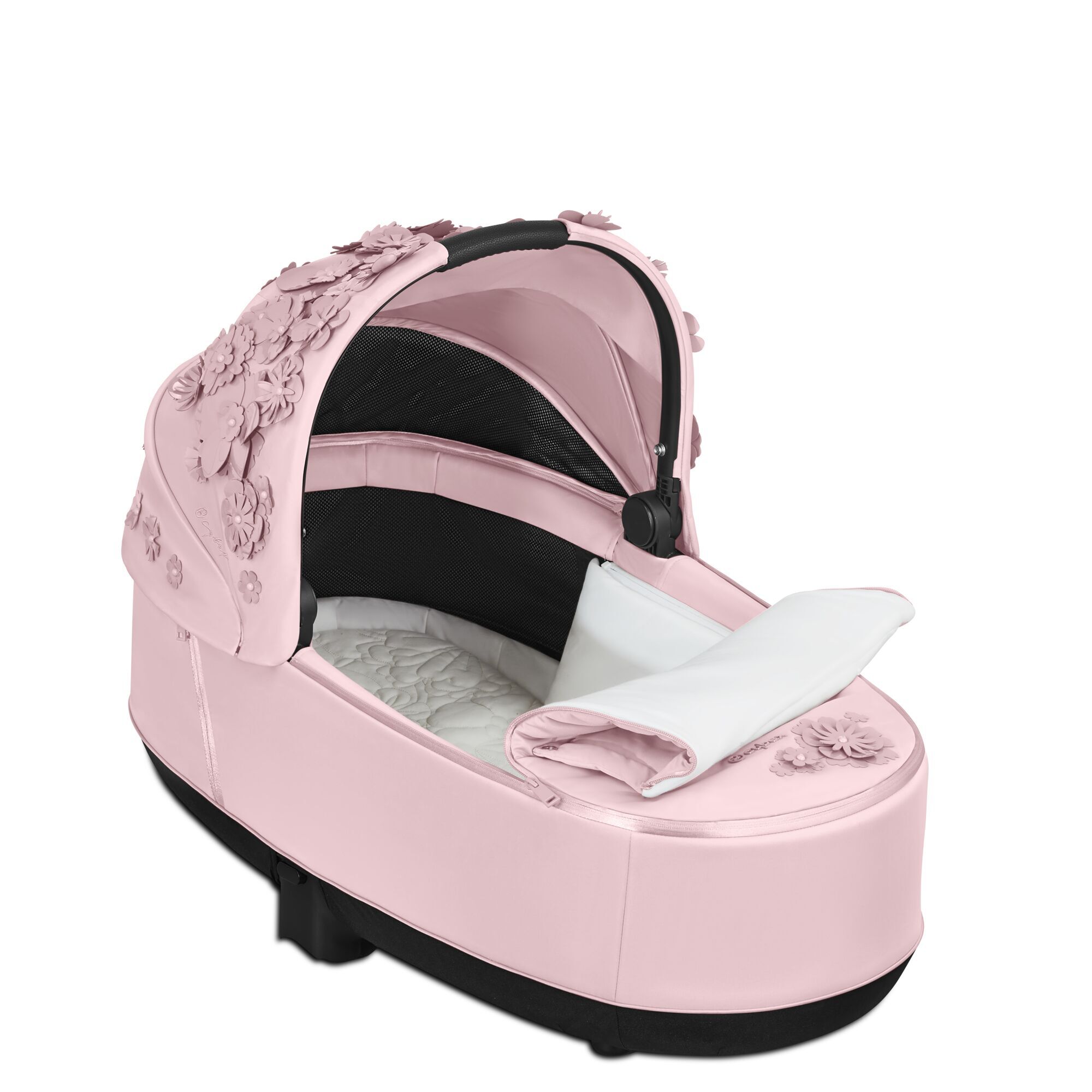 CYBEX Priam 3 Lux Carry Cot &ndash; Pale Blush in Pale Blush large-cybex-neu č&iacute;slo sn&iacute;mku 3 Mal&eacute;