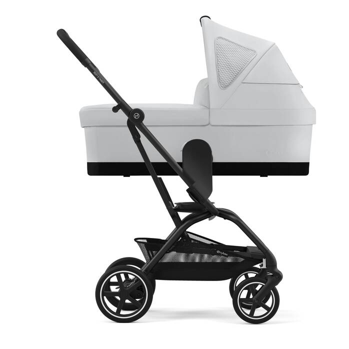 CYBEX Eezy S Twist+2 - Fog Grey (Black Frame) in Fog Grey (Black Frame) image number 6 CYBEX Eezy S Twist+2 - Fog Grey (Black Frame) in Fog Grey (Black Frame) large-cybex-row image number 6