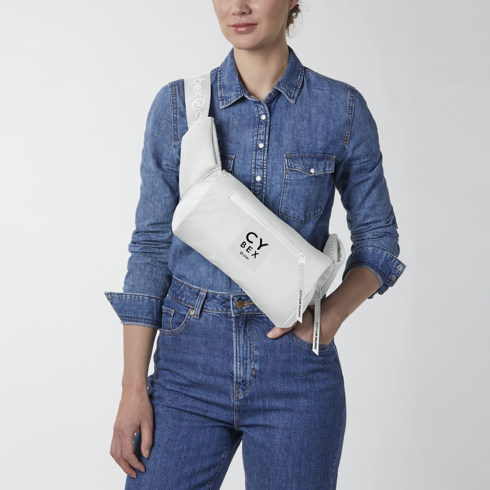 Coya Carrier - White - Image 7