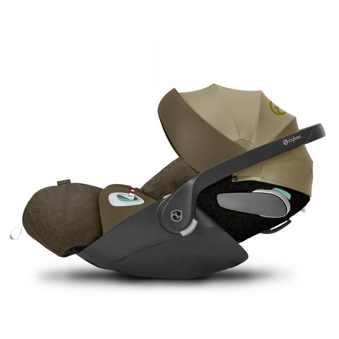 CYBEX Cloud Z2 i-Size - Khaki Green Plus in Khaki Green Plus image number 1 CYBEX Cloud Z2 i-Size - Khaki Green Plus in Khaki Green Plus large-cybex-neu image number 1