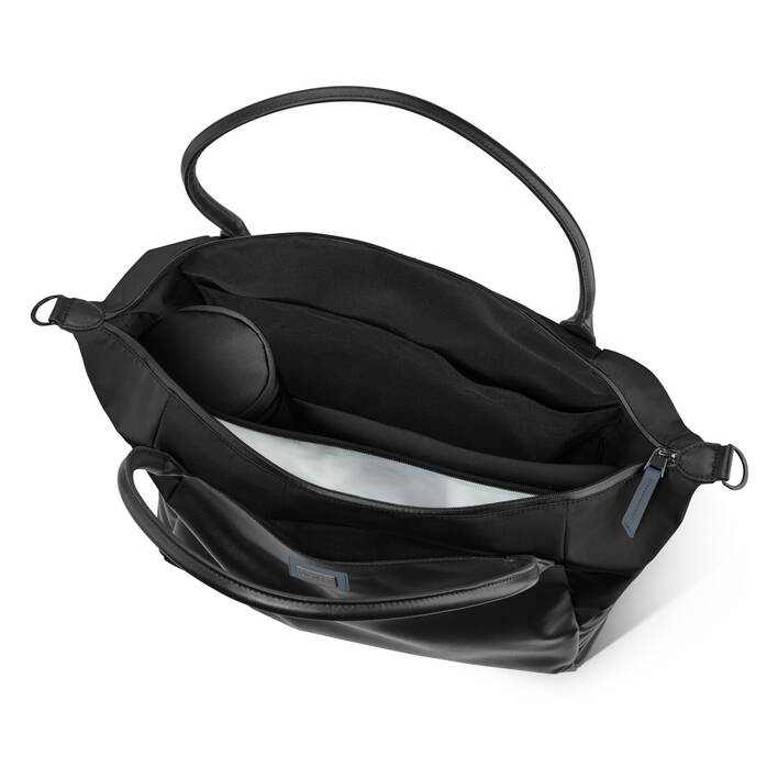 CYBEX Shopper Bag - Deep Black in Deep Black image number 3 CYBEX Shopper Bag - Deep Black in Deep Black large-cybex-ca image number 3