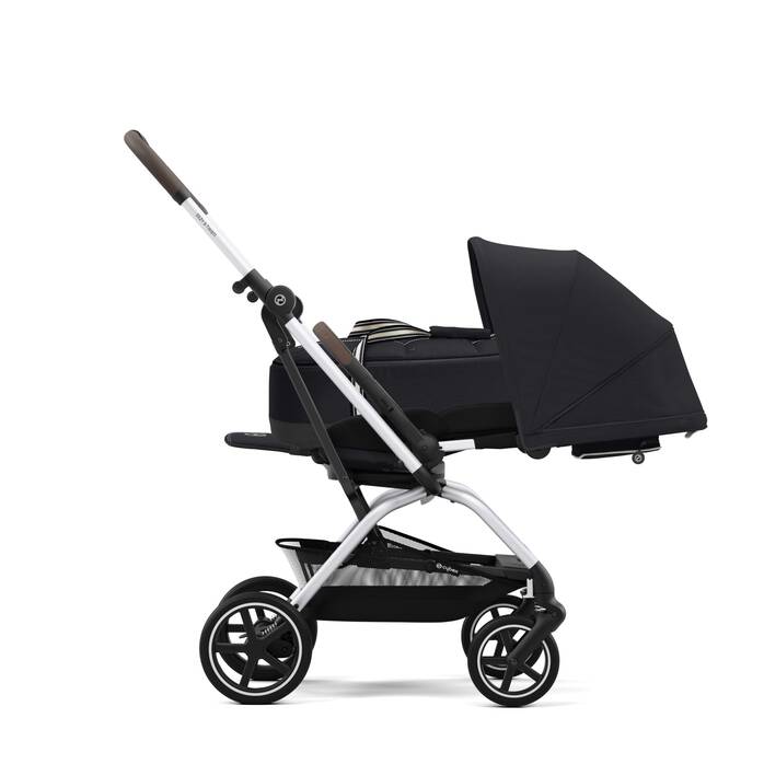Die Abbildung zeigt die Kombination mehrerer Produkte, die separat verkauft werden. Bild 6 CYBEX Cocoon S – Moon Black in Moon Black large-cybex-neu Bild 6