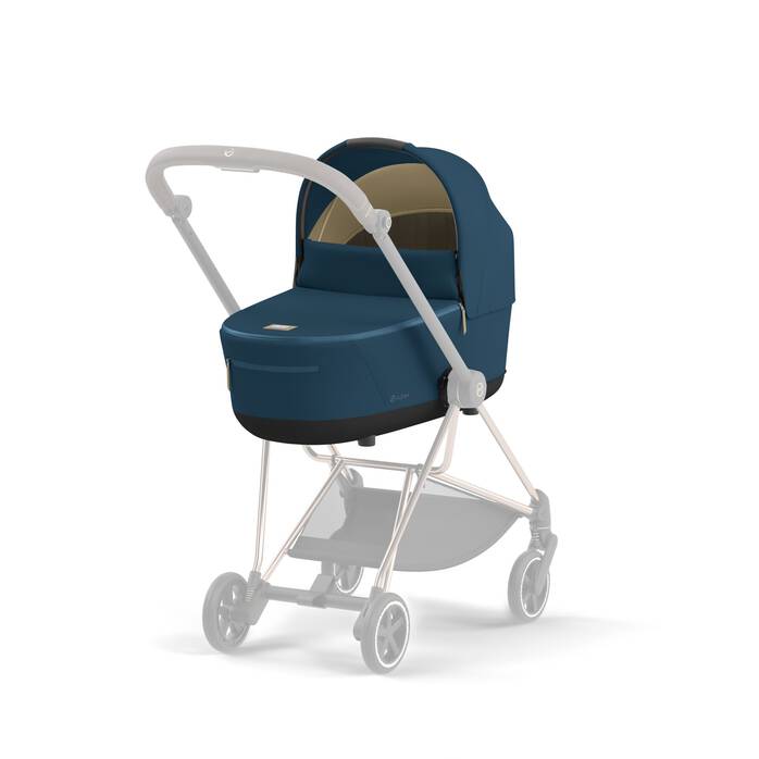 CYBEX Mios Lux Carry Cot - Mountain Blue in Mountain Blue image number 6 CYBEX Mios Lux Carry Cot - Mountain Blue in Mountain Blue large-cybex-gb image number 6