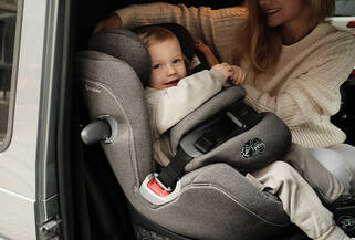 CYBEX Sirona G i-Size toddler car seat